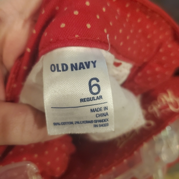 Women's Outfit from Old Navy and Candies - Picture 6 of 6